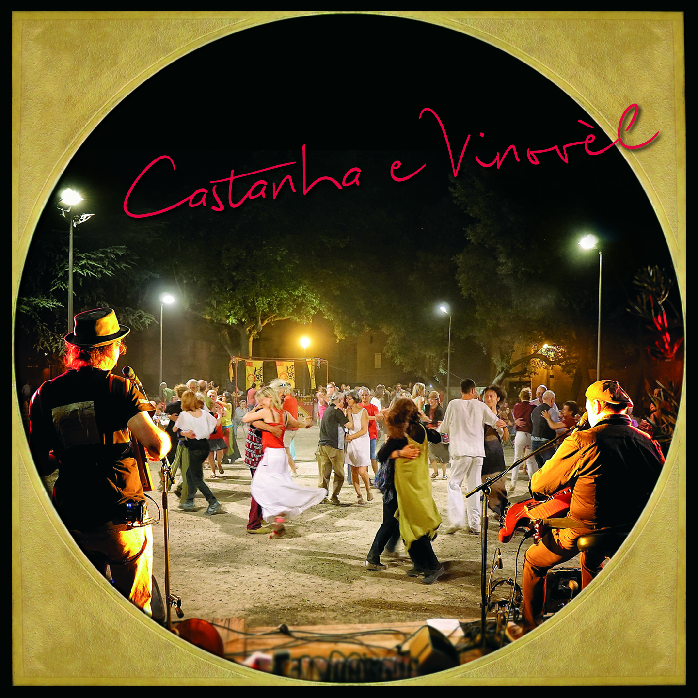 Troisième album Castanha é Vinovèl